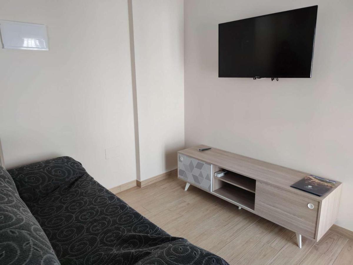 Apartamento Estels Л'Ампола Екстериор снимка